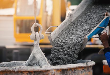 Ultratech Cement puts Rs.315 crore to obtain Grinding Unit from India Cements